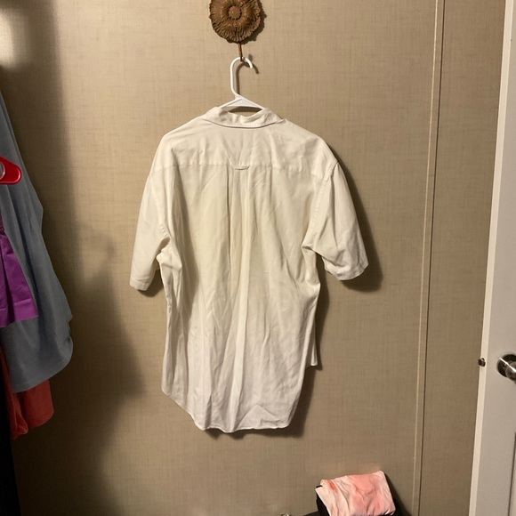 Classic Cream Short Sleeve Button Down Shirt - Picture 4 of 6